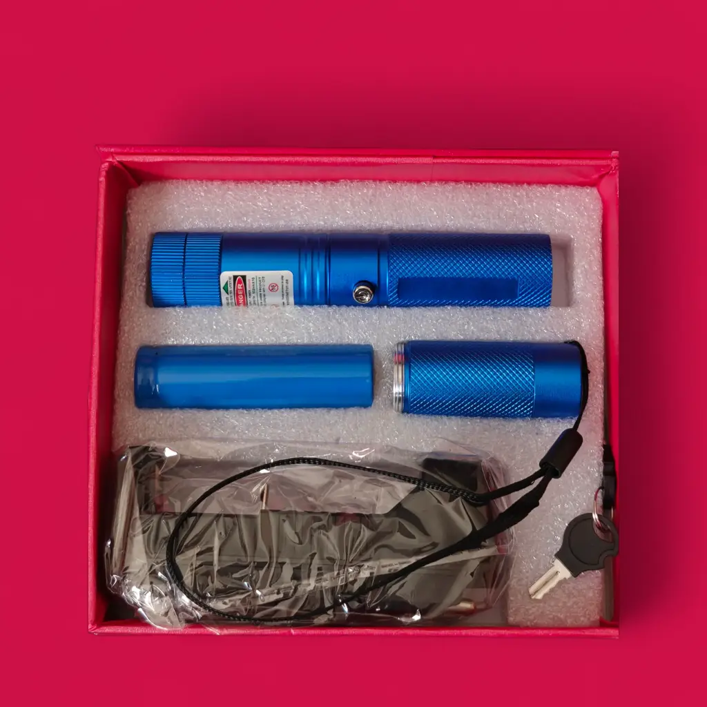 ليزر مدى بعيد 5 كلم ليس مناسب للاطفال للصيادين و الكبار فقط